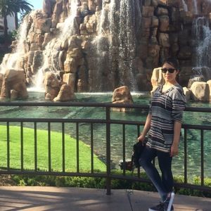 Meet your Posher, A. karina